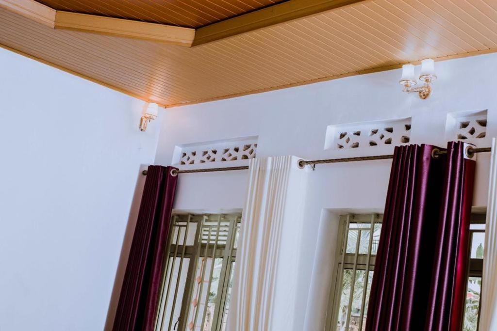 Autop Bg Guest House Kigali Eksteriør bilde